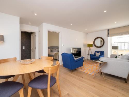 Pass The Keys Quiet 1 Bed Central Apartment With Parking