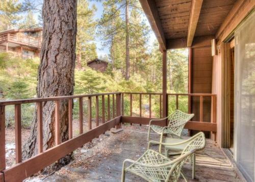 Dollar Point Lookout Cabin Cabin