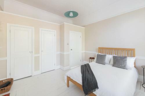 Magnificent Apartment In Grade II Listed Building