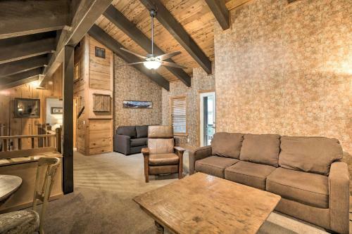 South Lake Tahoe Area Home With Private Deck!