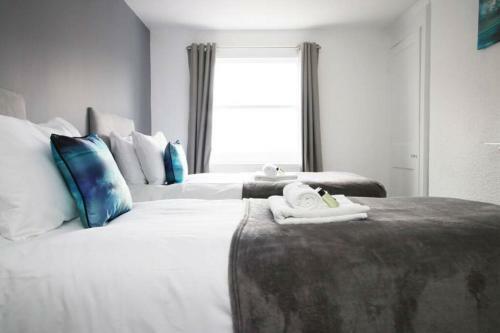 Spacious Georgian Apartment 5 Mins From Bath Abbey