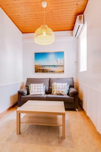 Trem - Located In Old City - Faro