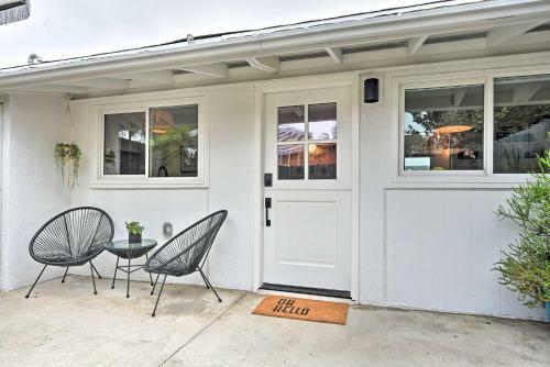 Chic And Central Ventura Home - Walk To Beach!