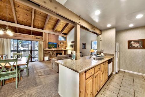 2br 2 Bath Withloft Townhouse Townhouse