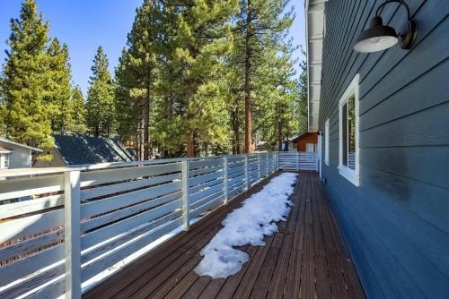 Amachen Cabin