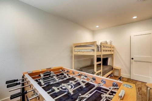 Amachen Cabin