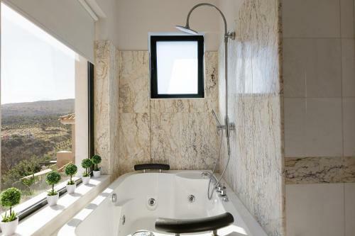 Keano Villa, Impeccable Panoramic Views
