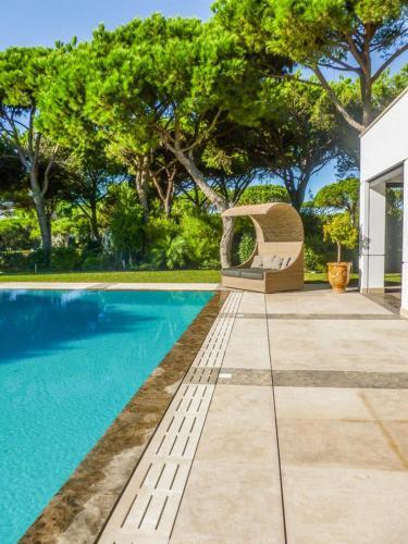 Contemporary And Elegant Designed Villa P2108