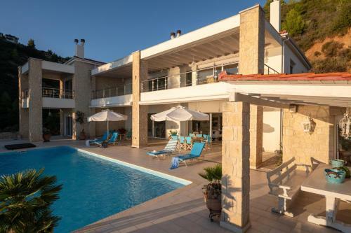 Aegean Luxury Villa