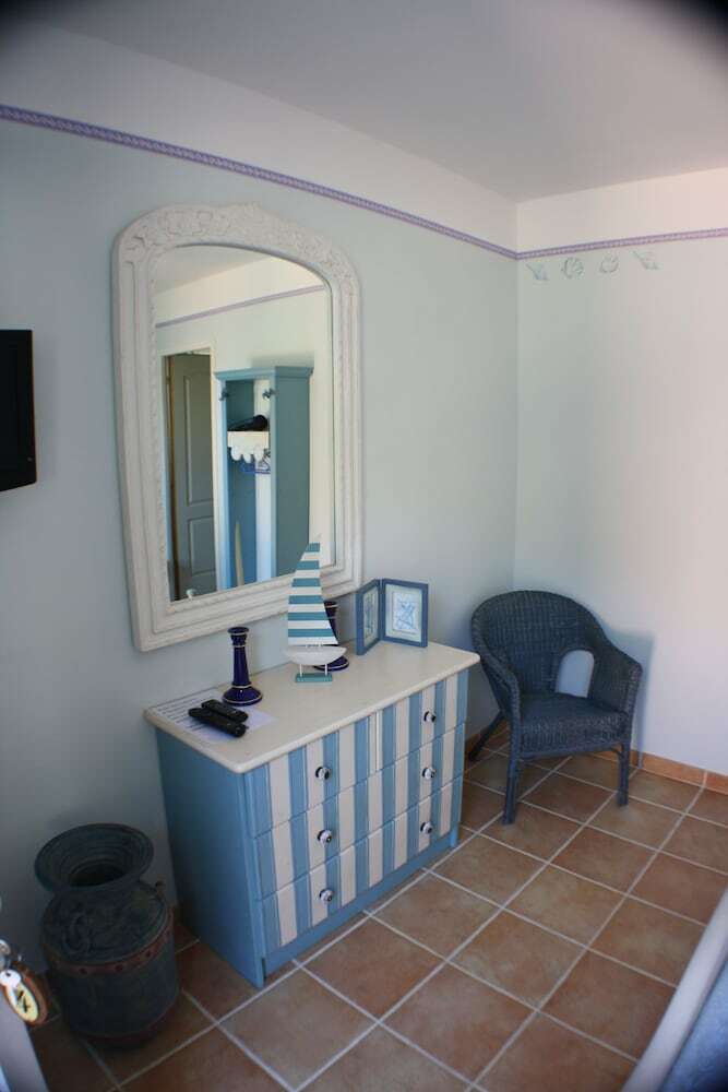 Hostal Mas De Courreges