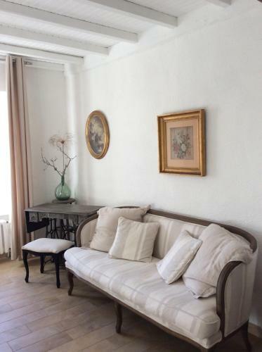 Hotel La Petite Auberge de Lussan