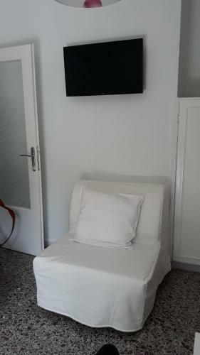 Anni's Cozy Apartment 50m From The Beach