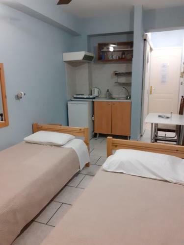 Hotel Almiriki Rooms
