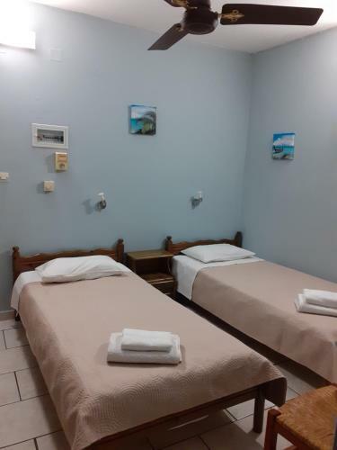 Hotel Almiriki Rooms
