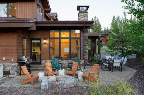 Valmont Trail - Quartz