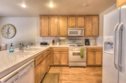 Shady Maple Retreat