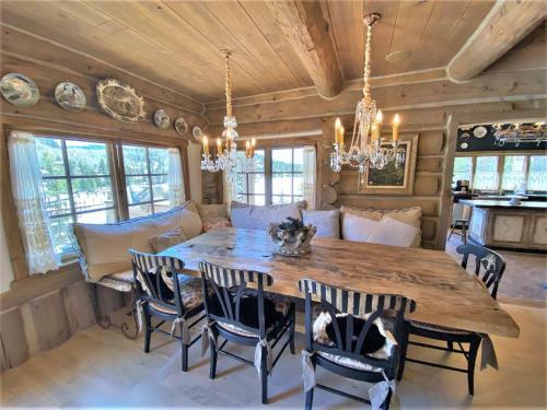 Moonlight Chalet