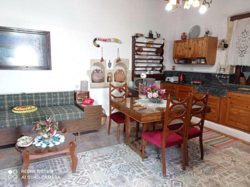 Traditional House Maria