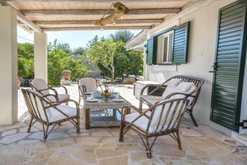 Alexandros House