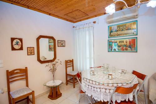 Argiris Kefalonia Traditional Cottage