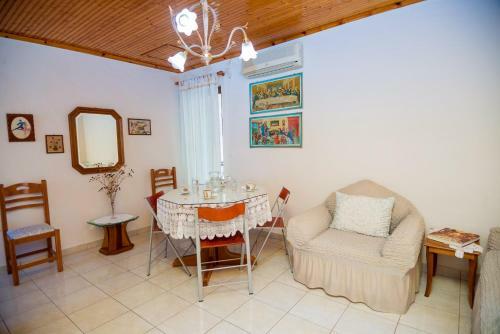 Argiris Kefalonia Traditional Cottage