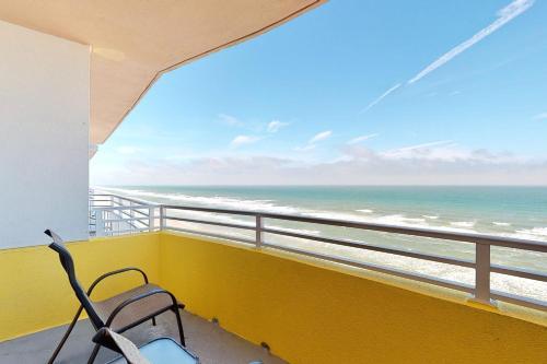 Ocean Walk 1705