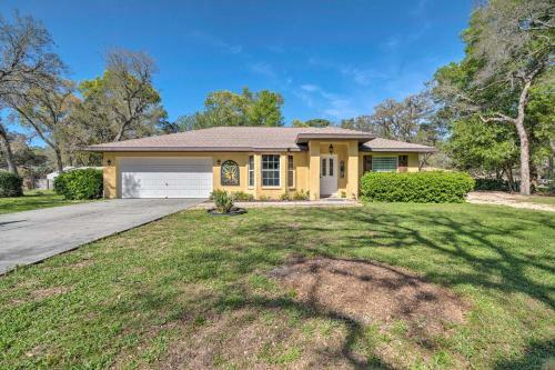 Sunny Homosassa Home With Private Heated Pool!