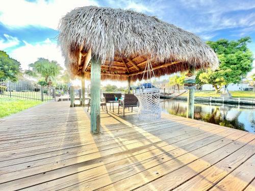 Villa Relax On Another Level ? Saltwater Heated Pool, Mini Golf Course, Kayaks And Bikes
