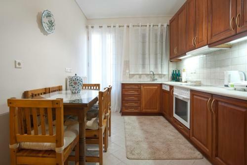 Hostal Elia Apartments Chrisso