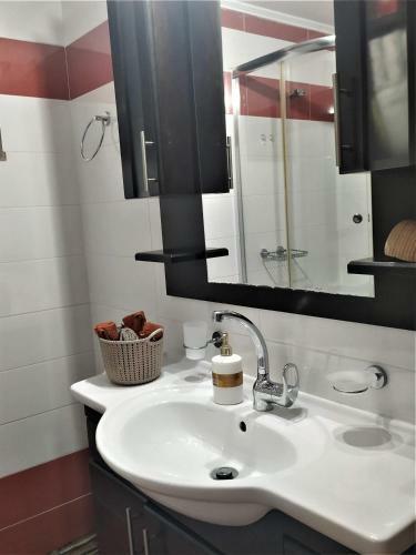 Spacious Stone House In Dorio, Messinia