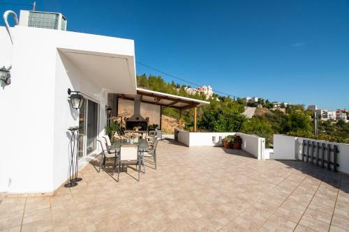 Villa Depys Home Ntrafi