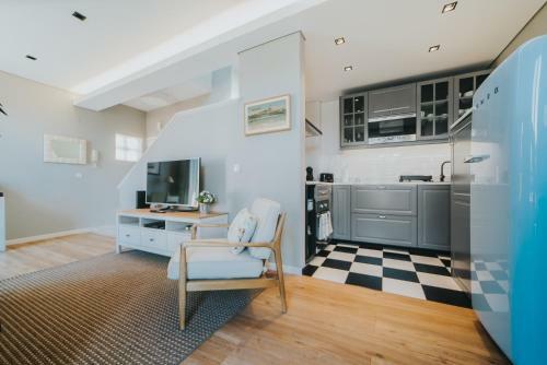 Mansarda Dos Aranhas By Madeira Best Apartments