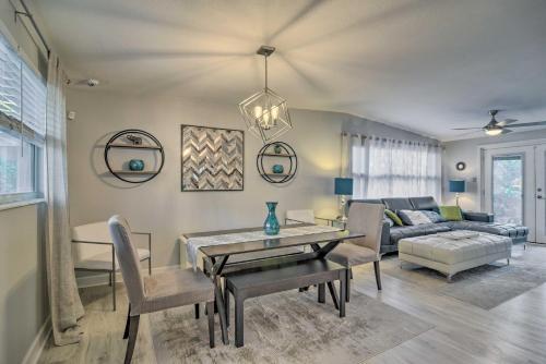 Chic Largo Escape With Grill About 3 Mi To Beach!