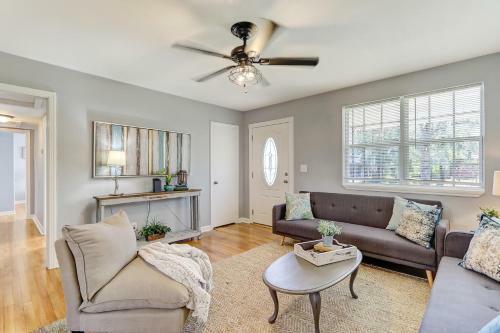 Apartamento Charming 3 Bedroom +1 Bath Home, Close To Everything