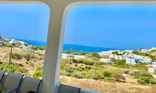 Comfortable House With Seaview In Donousa