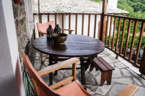 Idomeneas Traditional House