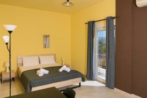 Spacious Apartment At Kitroplatia