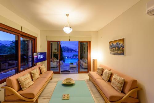 Agios Nikolaos Beach Villa