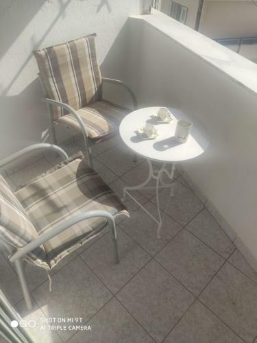 City Apartment 72100