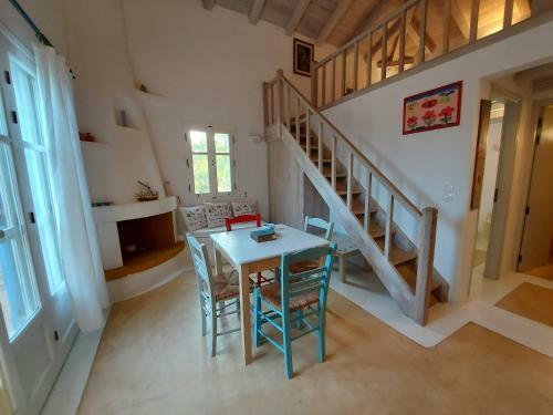 Villa Simos Suites
