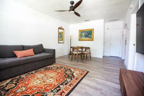 Historic Home Walking Distance To Everything 1