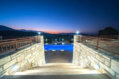 Iremia Luxury Villa With Pool