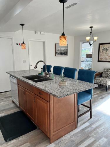 Bed & Breakfast Beach-way Coastal Seminole 4br 2 Bath