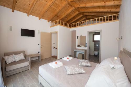 Bed & Breakfast Erikousa Palace Double Suites