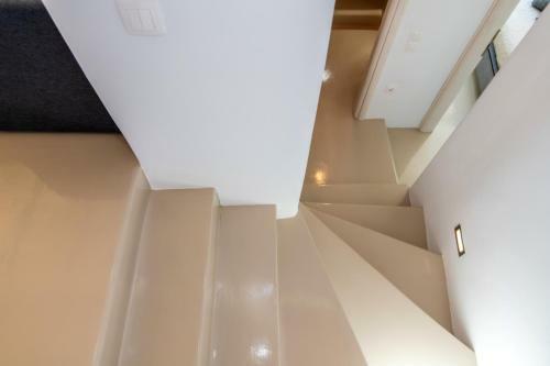 Caval Residences
