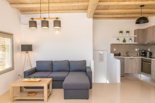 Caval Residences