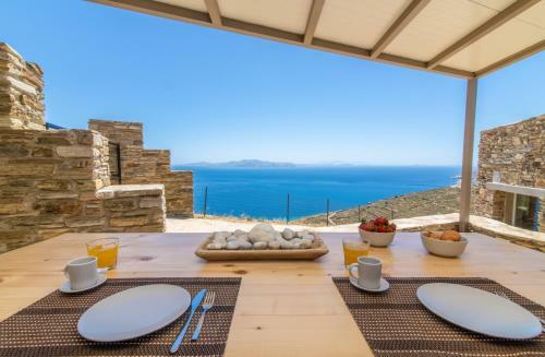 Caval Residences