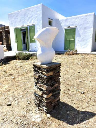Artistic Cycladic Residence With Spectacular Panoramic View