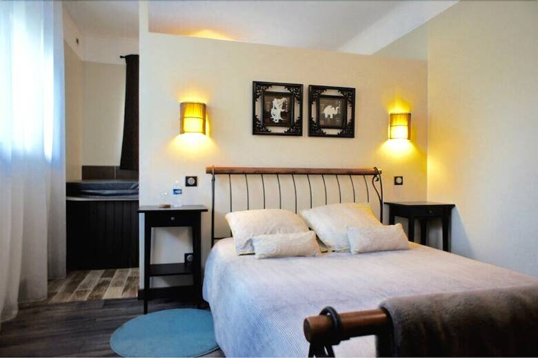 Bed & Breakfast Crosne Plazza & Spa