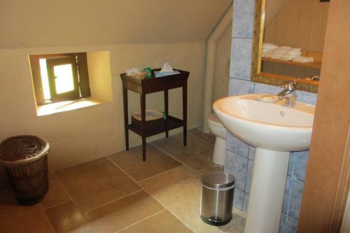 Hostal Chateau De Pont-rilly